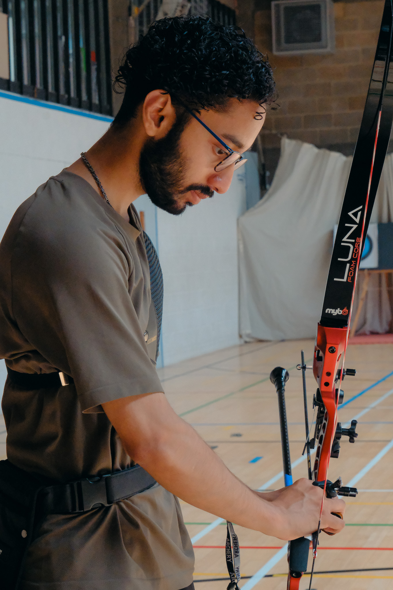 Adjusting the bow setup between ends